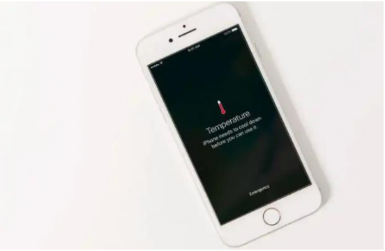向阳街道苹果手机维修分享iPhone 手机发热如何快速降温 